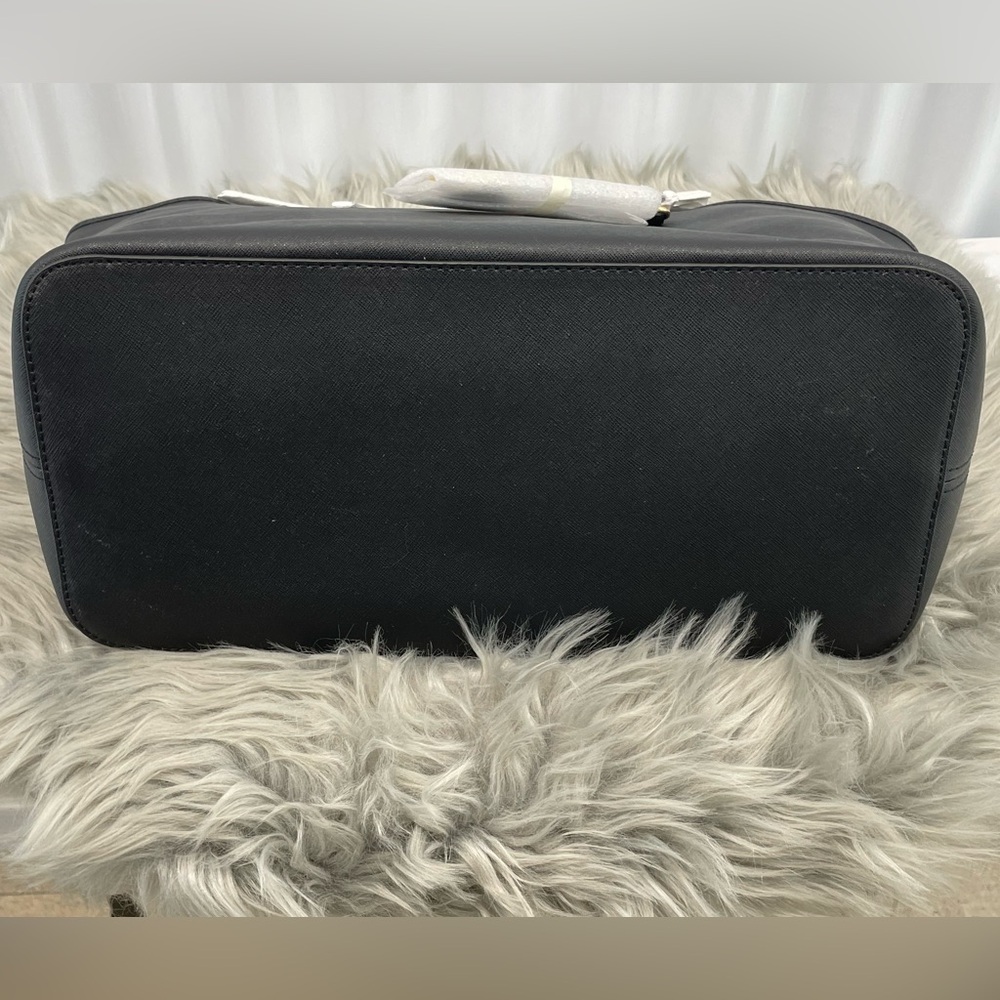 Michael Kors Jet Set Saffiano Travel Tote Bag-NWT - Picture 8 of 9